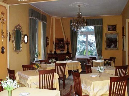 Hotel Villa Ruscello Бавено Экстерьер фото