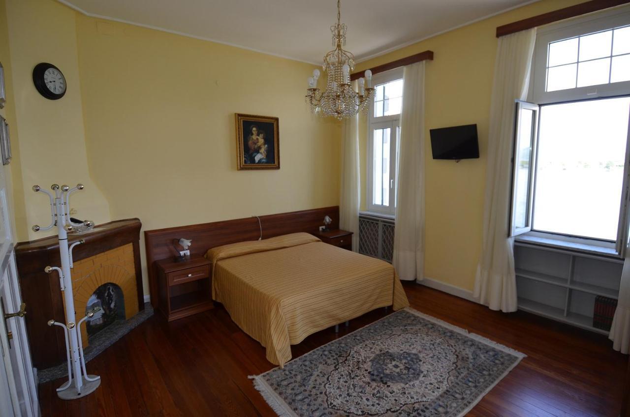Hotel Villa Ruscello Бавено Экстерьер фото